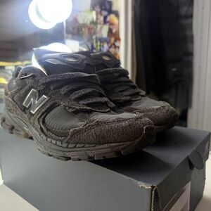 New Balance Charcoal Textured Sneakers